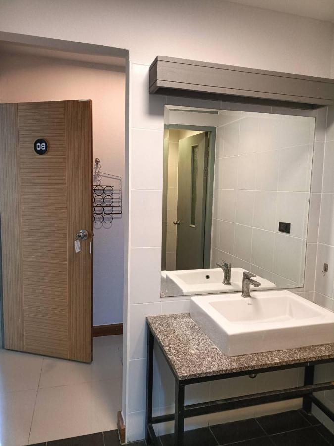 Soft Dormtel Jedyod ซอฟ ดอรมเทล 7 ยอด Hostel Chiang Mai Exterior photo